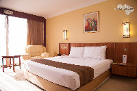 IMG_9884.jpg