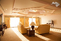IMG_9912.jpg