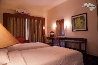 IMG_1945.jpg